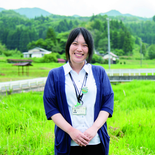 新田 紗代